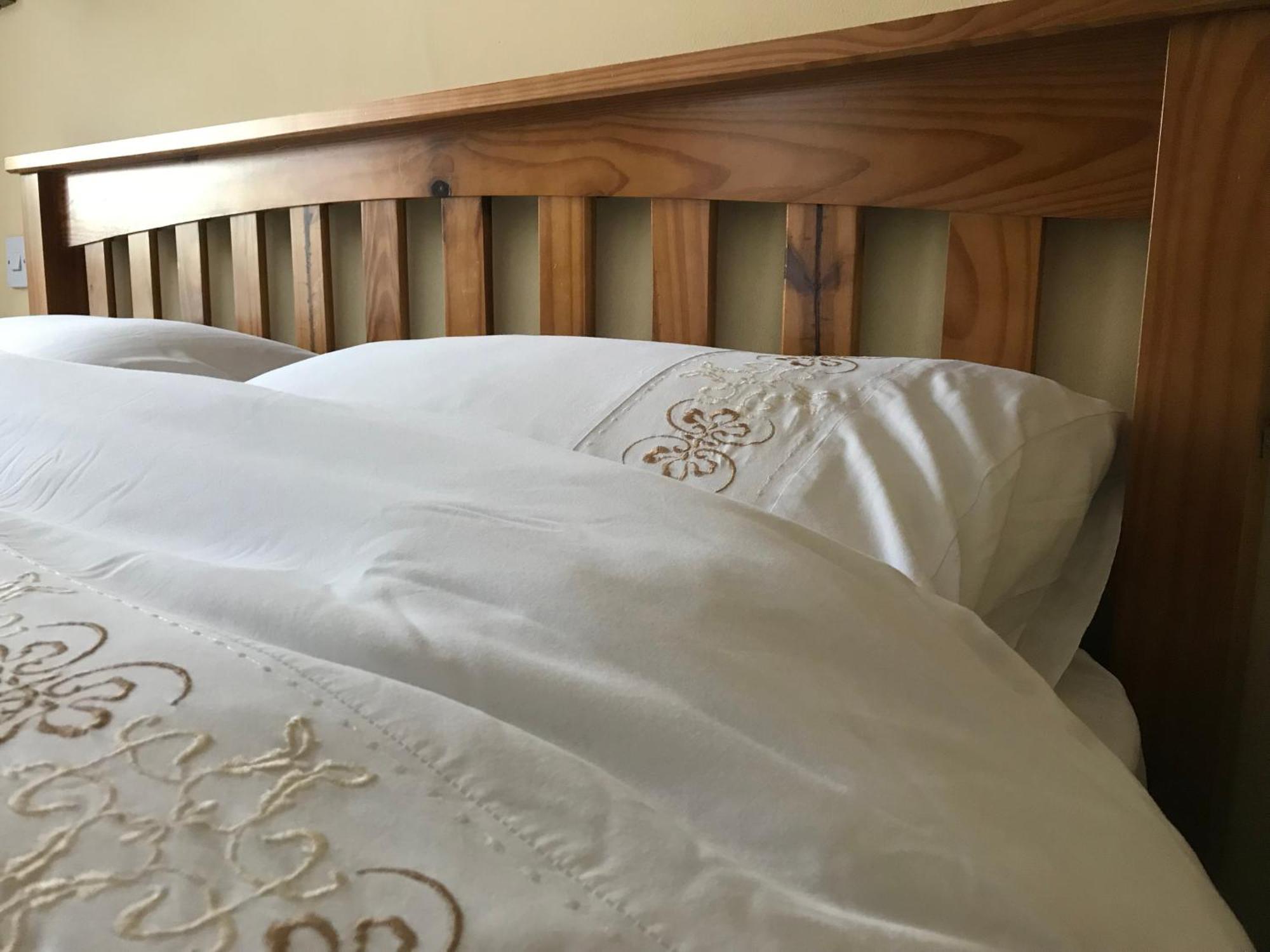 Ashes Seafood Restaurant Accommodation Dingle Extérieur photo